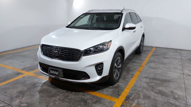 Kia • Sorento