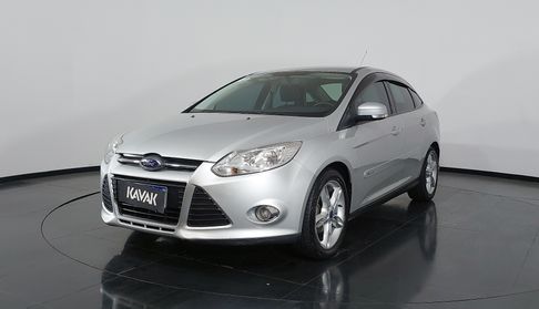 Ford Focus SE SEDAN POWERSHIFT Sedan 2015