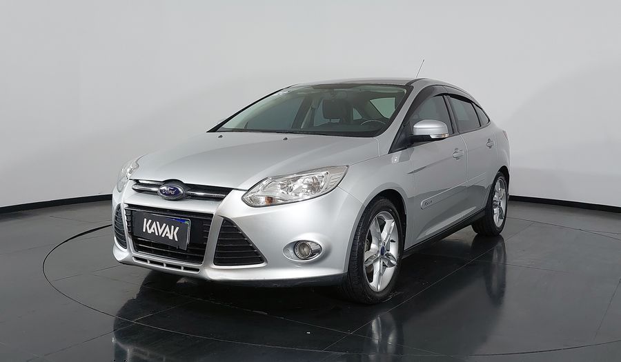 Ford Focus SE SEDAN POWERSHIFT Sedan 2015