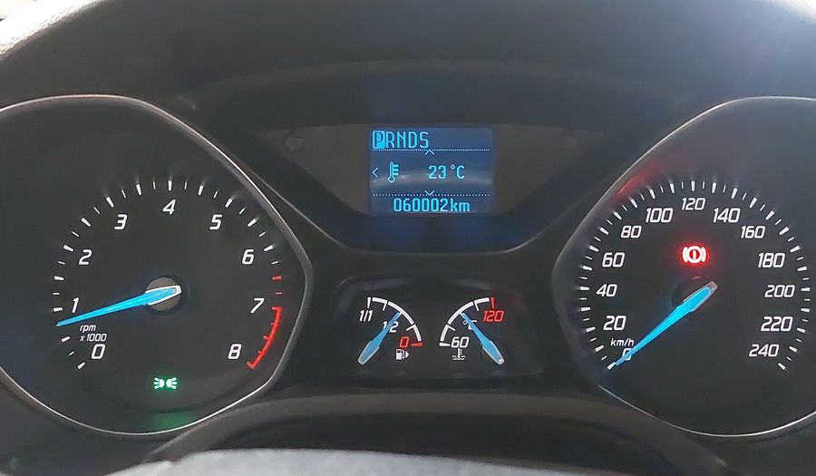 Ford Focus SE SEDAN POWERSHIFT Sedan 2015