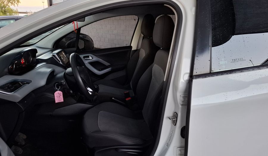 Peugeot 208 1.5 ALLURE TOUCHSCREEN Hatchback 2016