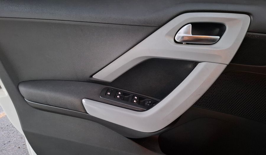 Peugeot 208 1.5 ALLURE TOUCHSCREEN Hatchback 2016