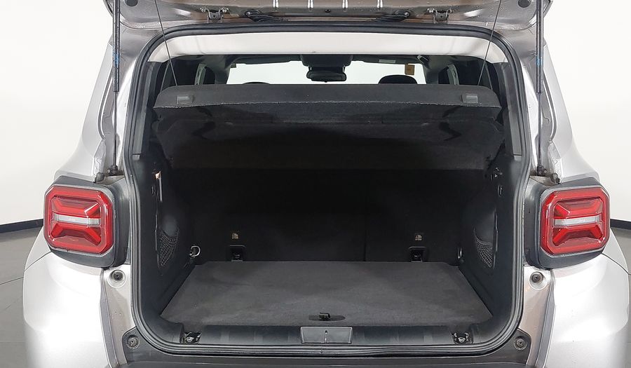 Jeep Renegade LONGITUDE AT6 Suv 2022