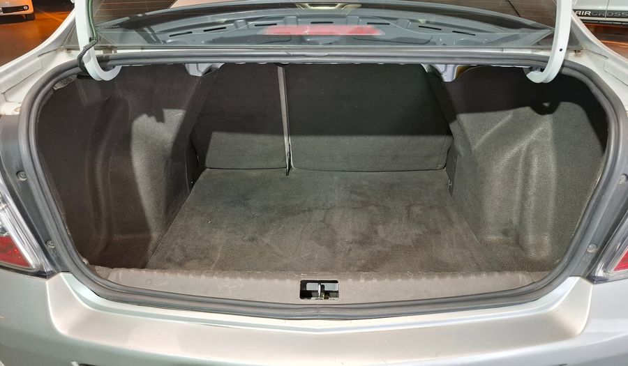 Chevrolet Cobalt 1.8N LTZ Sedan 2013