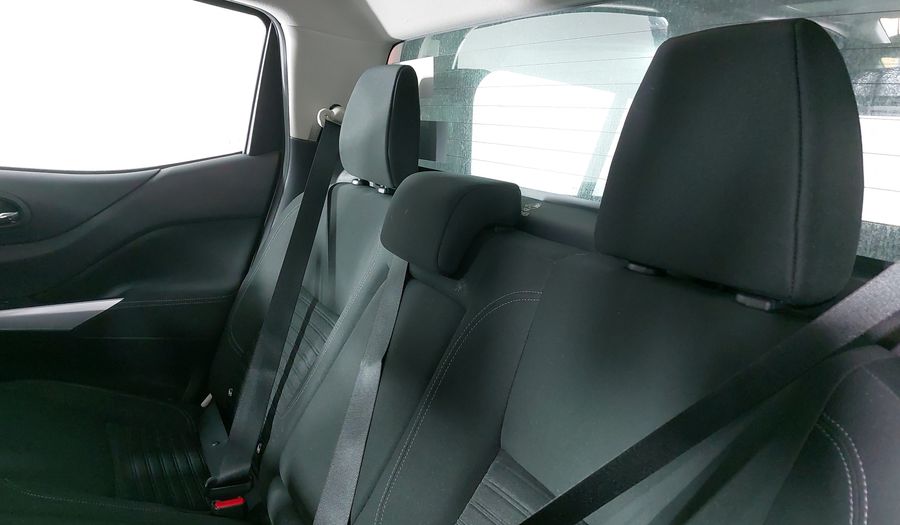 Nissan Frontier 2.5 LE AUTO Pickup 2023