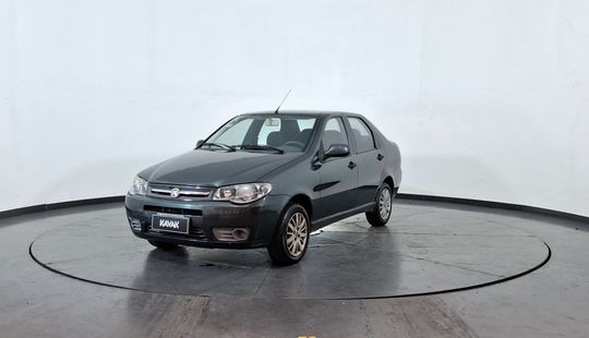 Fiat • Siena