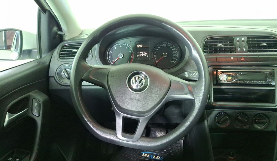 Volkswagen Polo 1.6 TRENDLINE Hatchback 2017