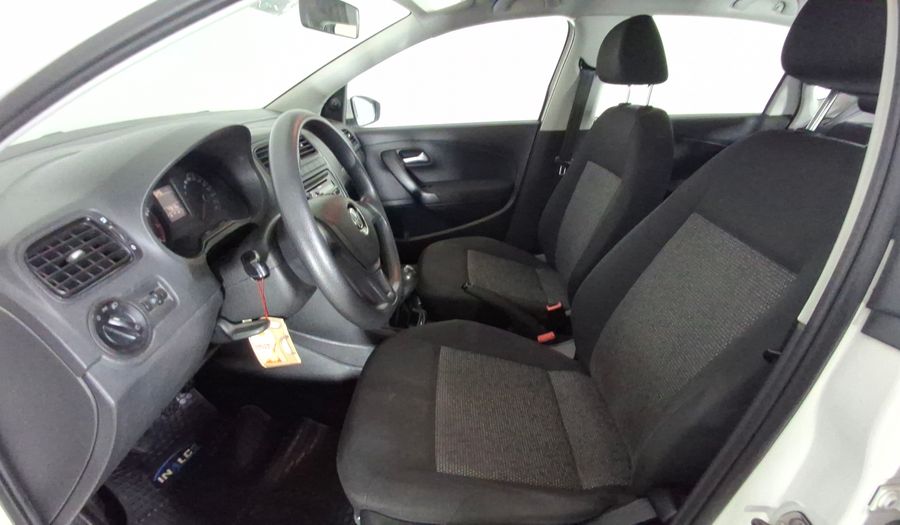 Volkswagen Polo 1.6 TRENDLINE Hatchback 2017