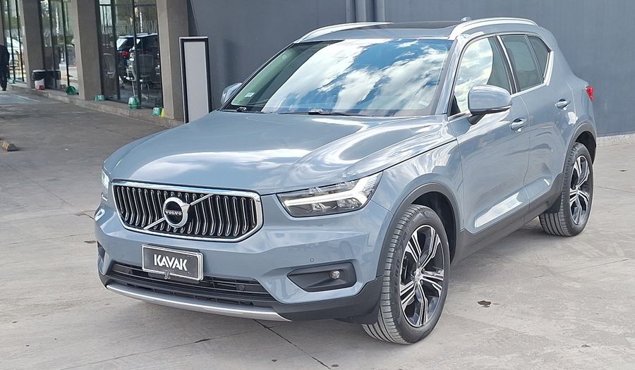 Volvo Xc40 2.0 T4 R-INSCRIPTION AUTO Suv 2021