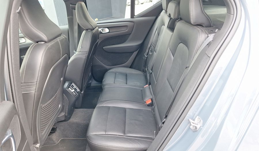 Volvo Xc40 2.0 T4 R-INSCRIPTION AUTO Suv 2021