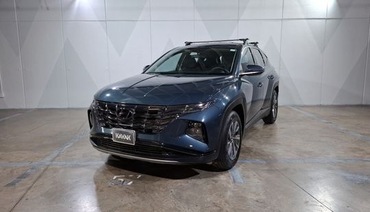 Hyundai • Tucson
