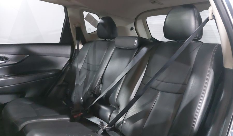 Nissan X-trail 2.5 EXCLUSIVE 2 ROW CVT Suv 2015