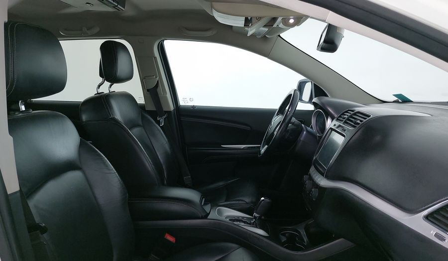 Dodge Journey 2.4 SXT+ 5 PASAJEROS Suv 2015