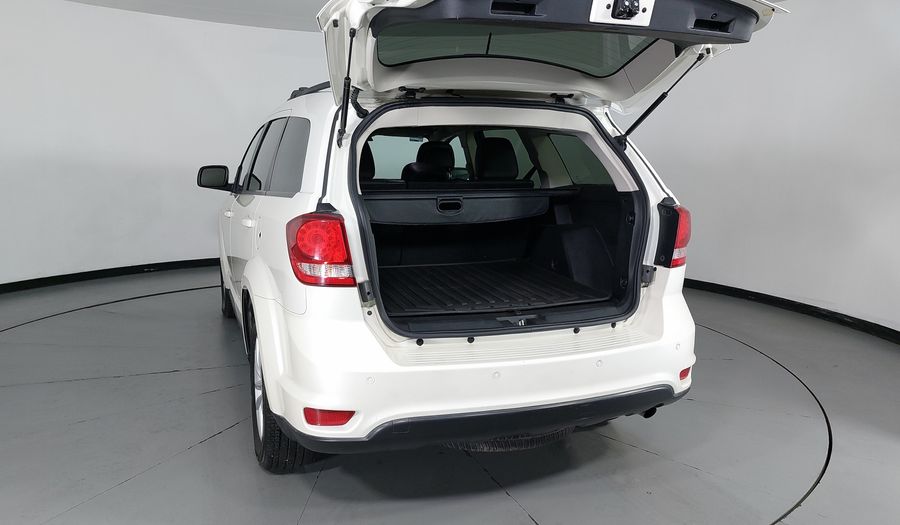 Dodge Journey 2.4 SXT+ 5 PASAJEROS Suv 2015