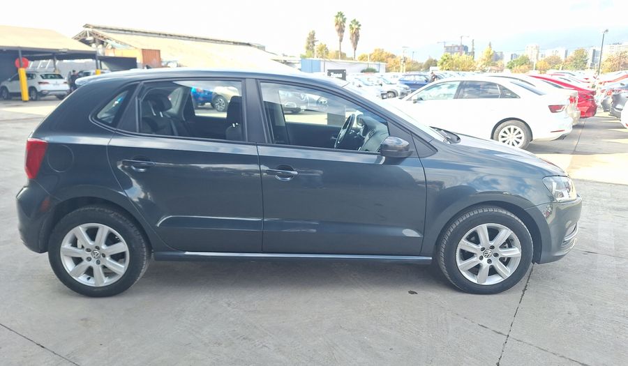 Volkswagen Polo 1.6 110 CV HIGHLINE Hatchback 2018