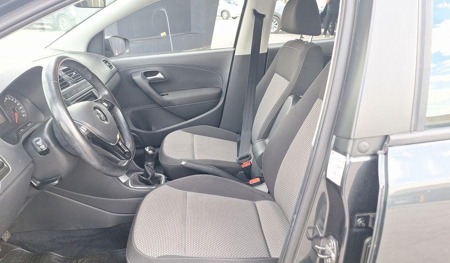 Volkswagen Polo 1.6 110 CV HIGHLINE Hatchback 2018