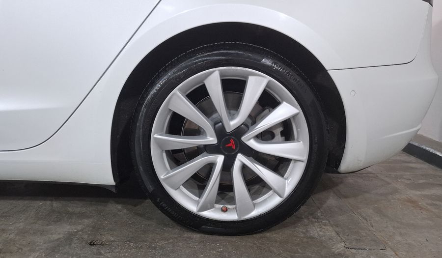 Tesla Model 3 LONG RANGE 4WD Sedan 2020