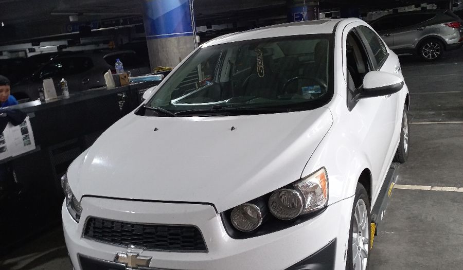 Chevrolet Sonic 1.6 AT F LTZ Sedan 2013
