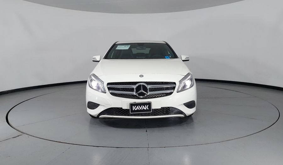 Mercedes Benz Clase A 1.6 200 CGI 7G-DCT Hatchback 2014