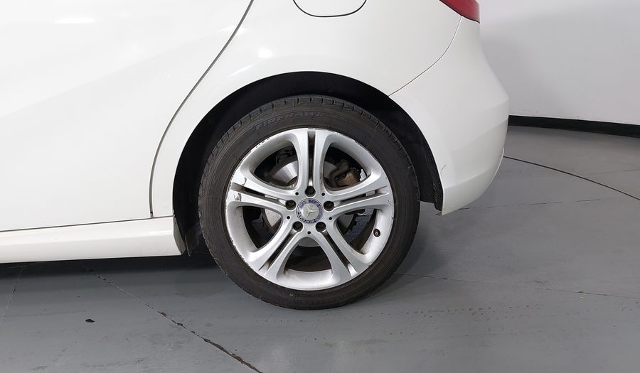 Mercedes Benz Clase A 1.6 200 CGI 7G-DCT Hatchback 2014
