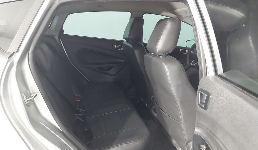 Ford Fiesta SE HATCH POWERSHIFT Hatchback 2014
