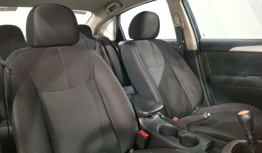 Nissan Sentra 1.8 SENSE MT Sedan 2014