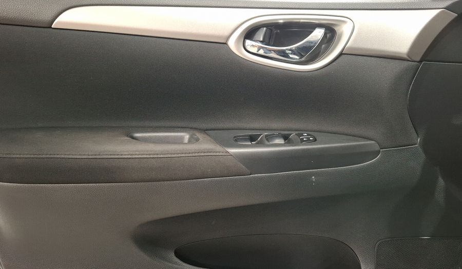 Nissan Sentra 1.8 SENSE MT Sedan 2014