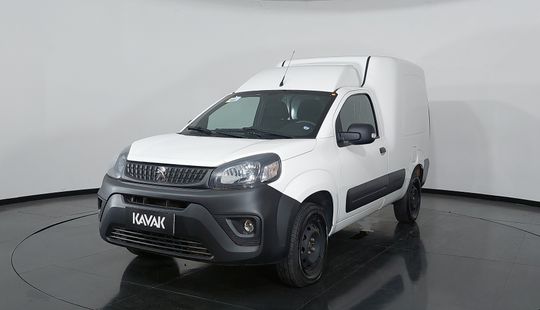 Peugeot • Partner