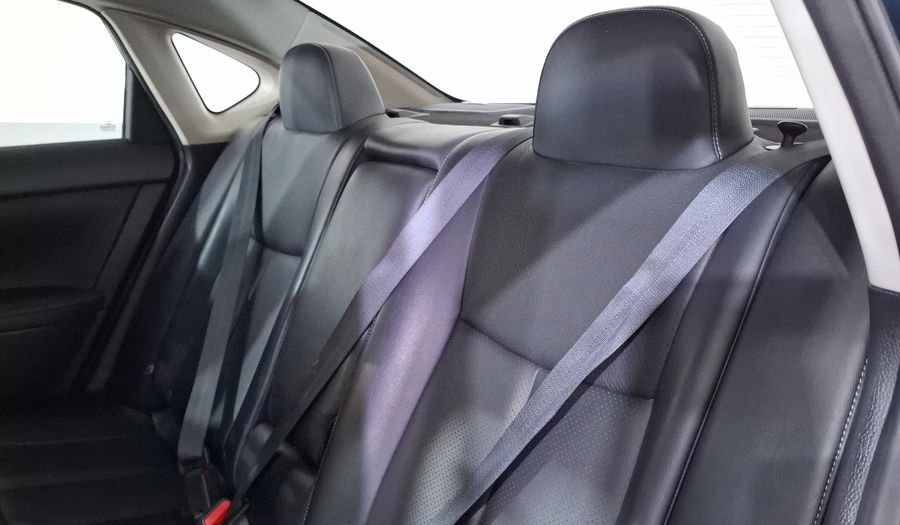 Nissan Sentra 1.8 EXCLUSIVE NAVI AUTO Sedan 2018