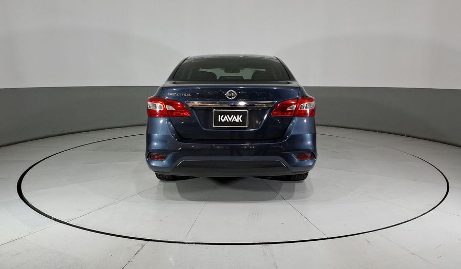 Nissan Sentra 1.8 EXCLUSIVE NAVI AUTO Sedan 2018