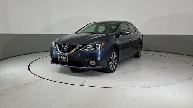 Nissan • Sentra