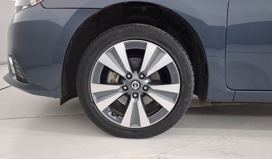 Nissan Sentra 1.8 EXCLUSIVE NAVI AUTO Sedan 2018