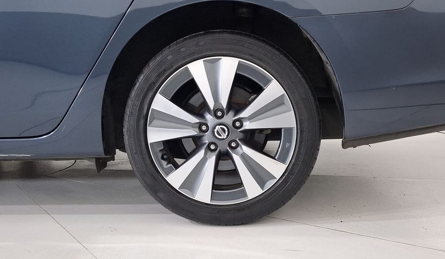 Nissan Sentra 1.8 EXCLUSIVE NAVI AUTO Sedan 2018