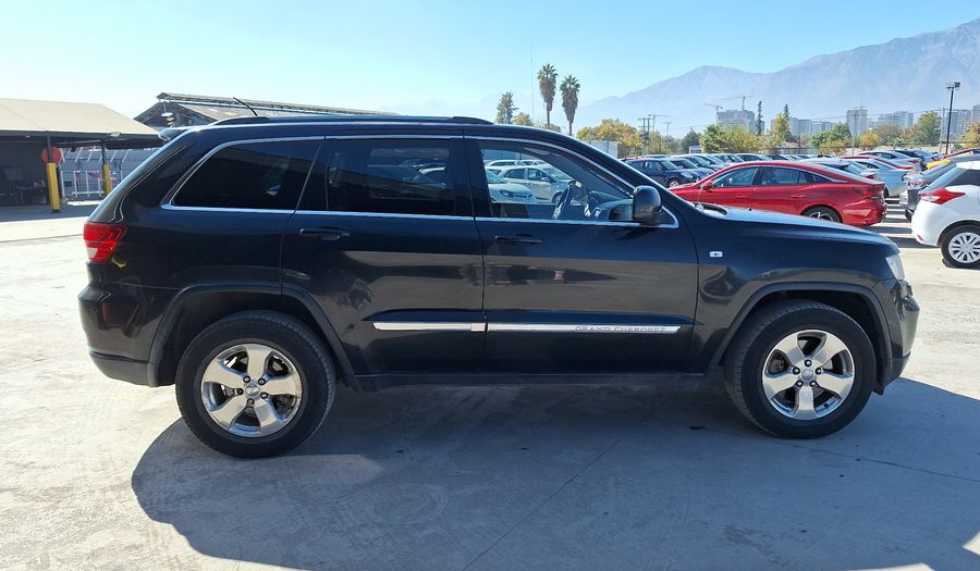 Jeep Grand Cherokee 3.0D LAREDO AUTO 4WD Suv 2013