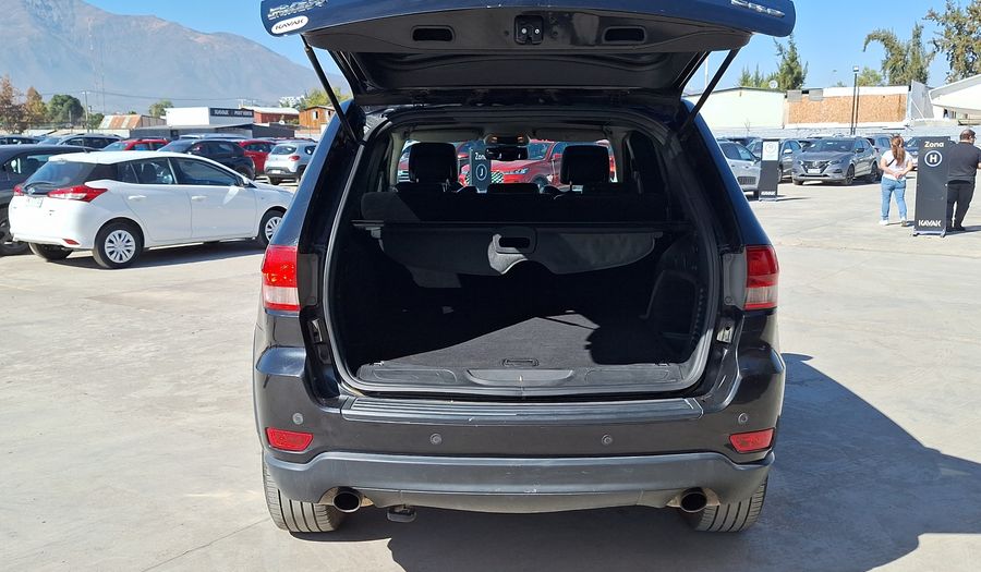Jeep Grand Cherokee 3.0D LAREDO AUTO 4WD Suv 2013