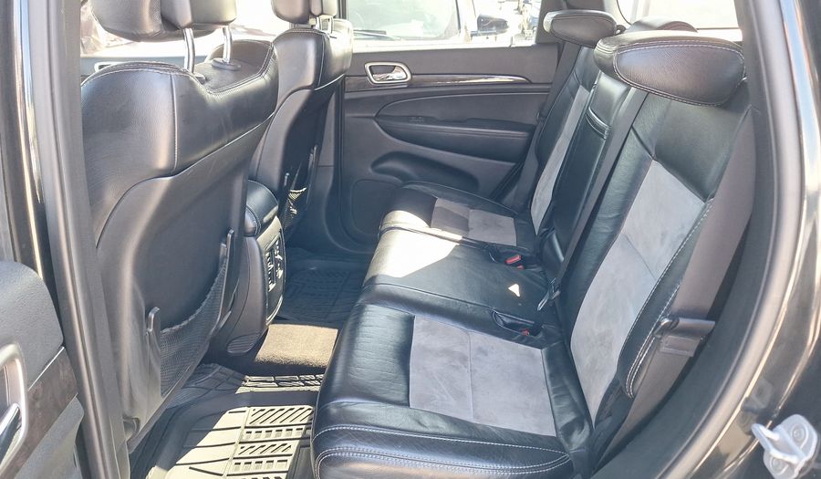 Jeep Grand Cherokee 3.0D LAREDO AUTO 4WD Suv 2013