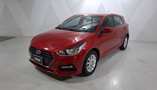 Hyundai • Accent
