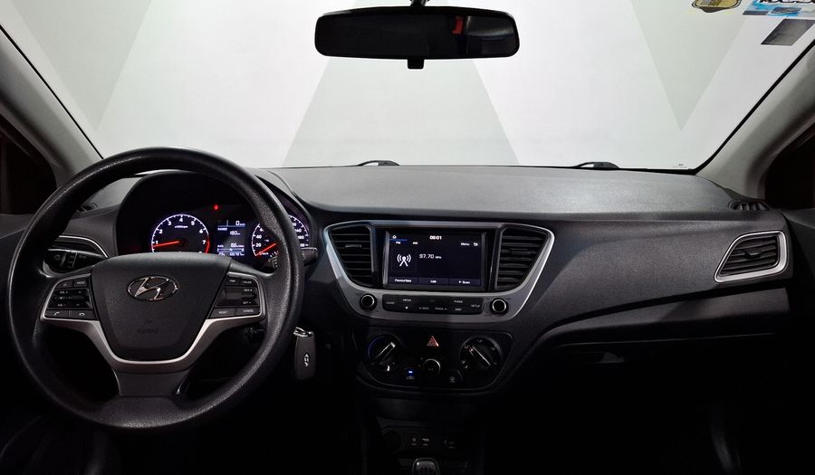 Hyundai Accent 1.6 GL MID Hatchback 2020