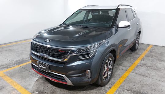 2020 • 33,421 km • Automático