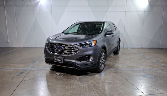 Ford • Edge