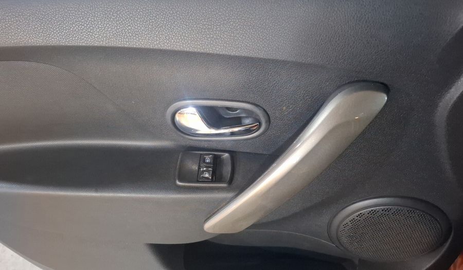 Renault Stepway 1.6 ZEN MT Hatchback 2019