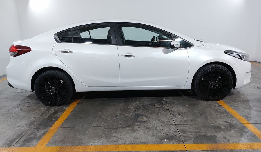 Kia Forte 2.0 EX Sedan 2018