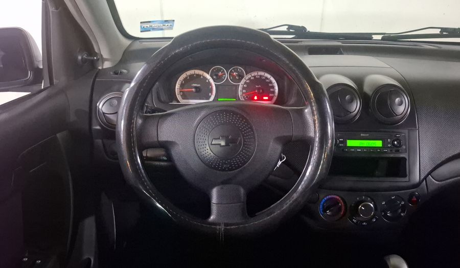 Chevrolet Aveo 1.6 AT C Sedan 2015