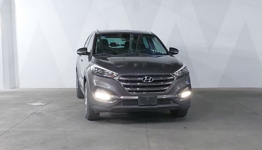 Hyundai • Tucson
