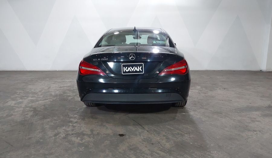 Mercedes Benz Clase Cla 1.6 CLA 200 SPORT DCT Coupe 2018