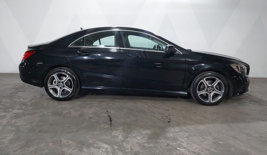 Mercedes Benz Clase Cla 1.6 CLA 200 SPORT DCT Coupe 2018
