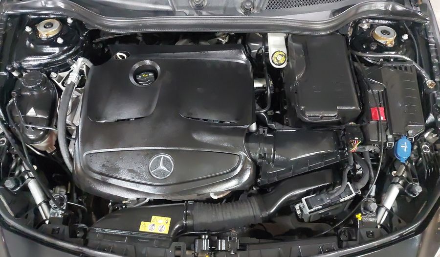 Mercedes Benz Clase Cla 1.6 CLA 200 SPORT DCT Coupe 2018