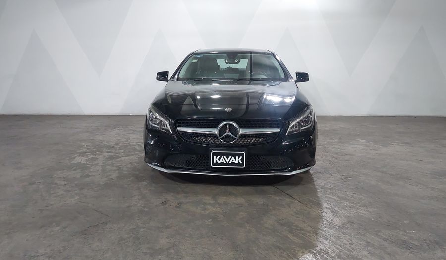 Mercedes Benz Clase Cla 1.6 CLA 200 SPORT DCT Coupe 2018