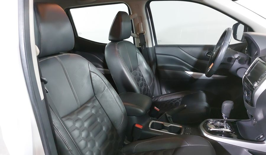 Nissan Frontier 2.5 PLATINUM LE AUTO Pickup 2022