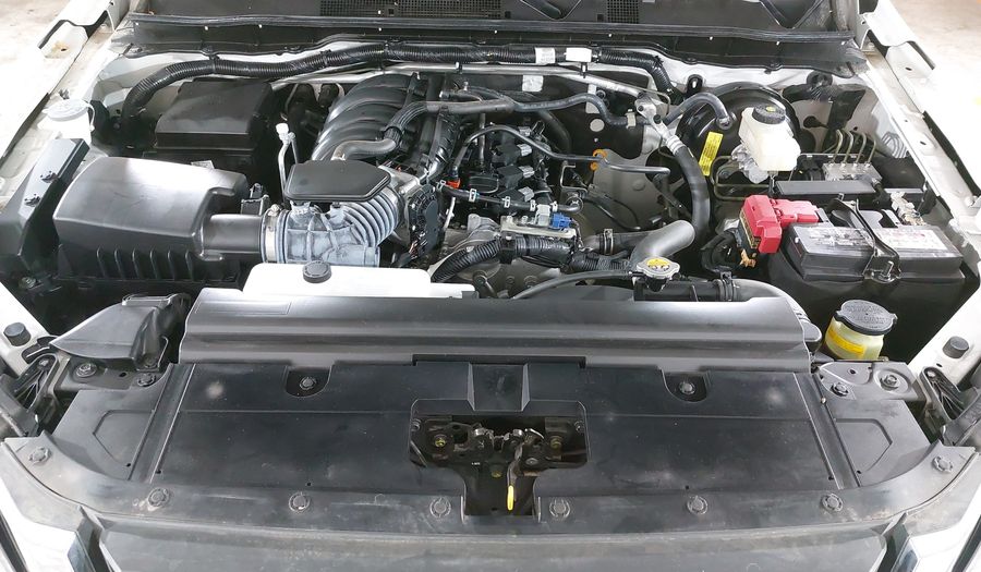 Nissan Frontier 2.5 PLATINUM LE AUTO Pickup 2022